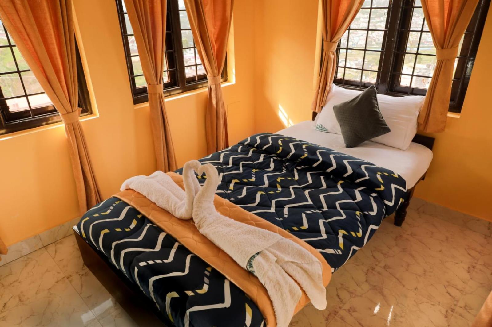 Hotel Bob Leisure Udagamandalam Exterior foto